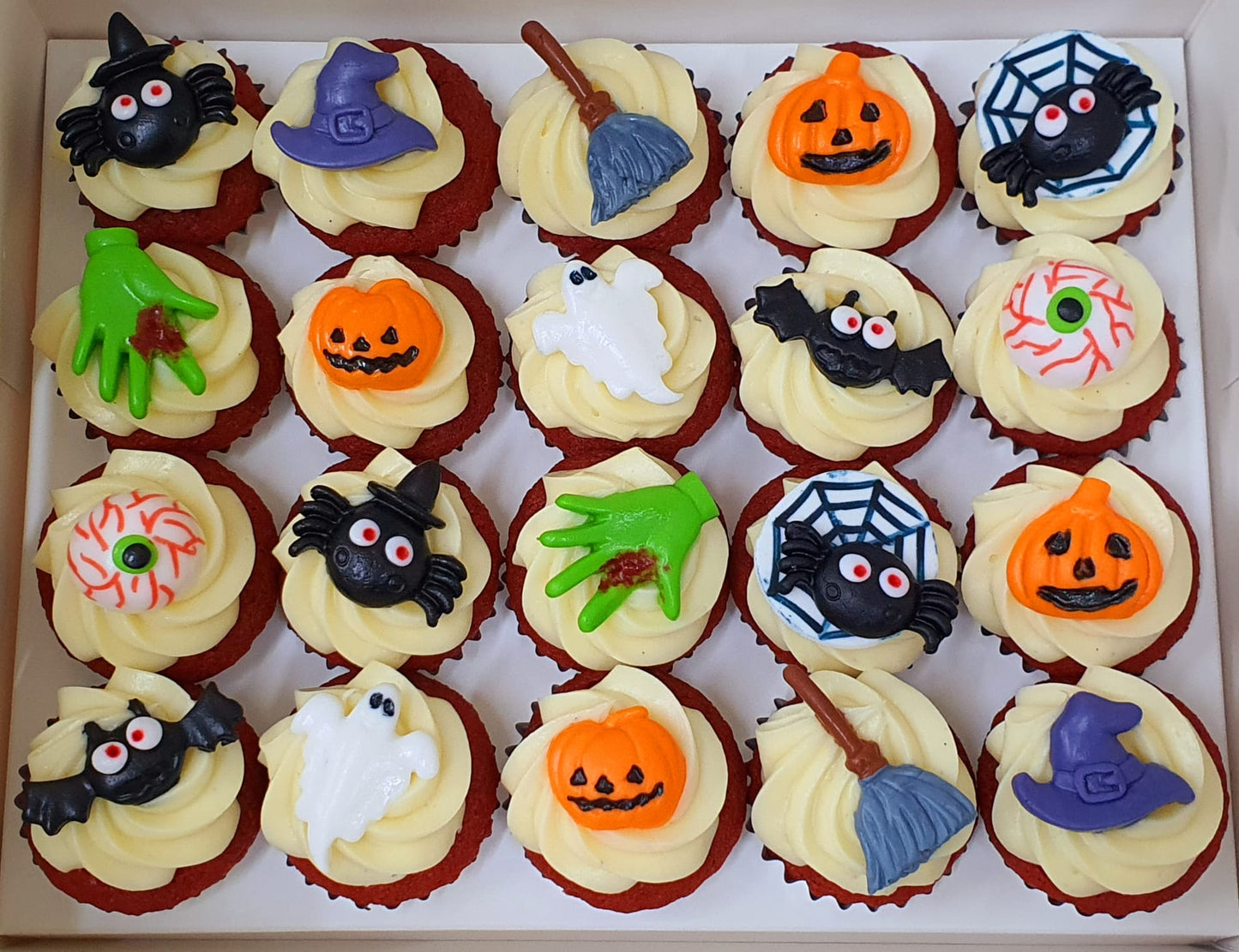 Halloween Mini Cupcakes - Mini Spooks (Box of 20)