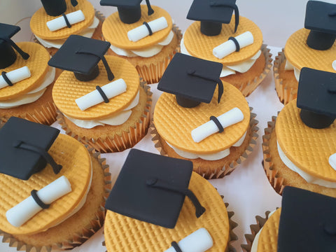Graduation Cupcakes (Box of 12)