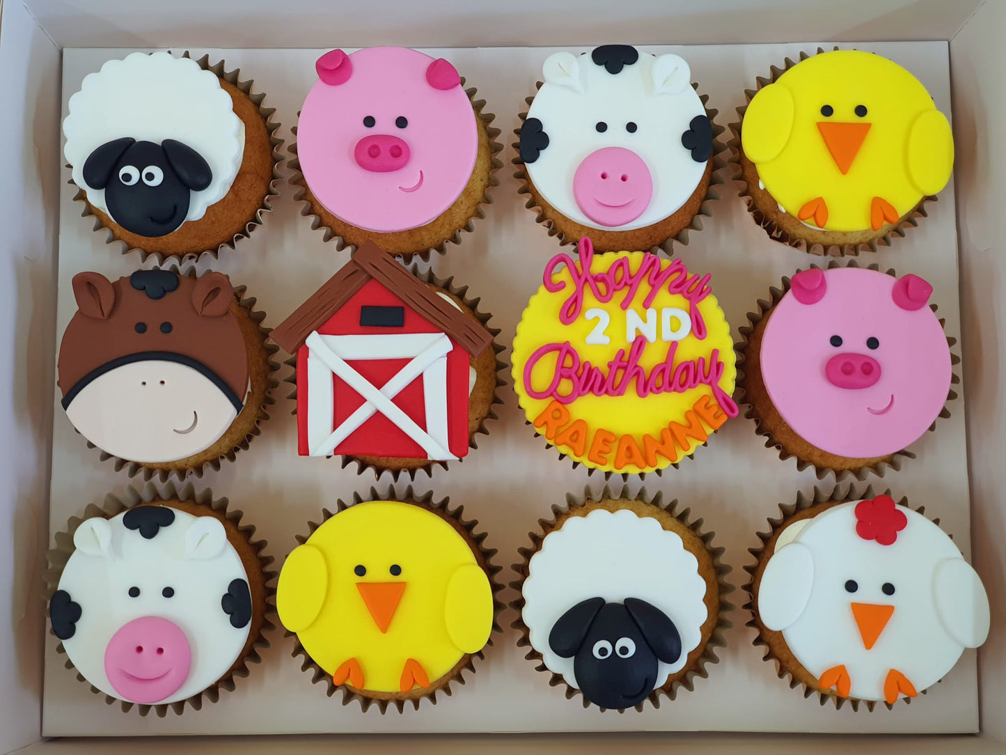 Farm Animal Cupcakes (Box of 12)