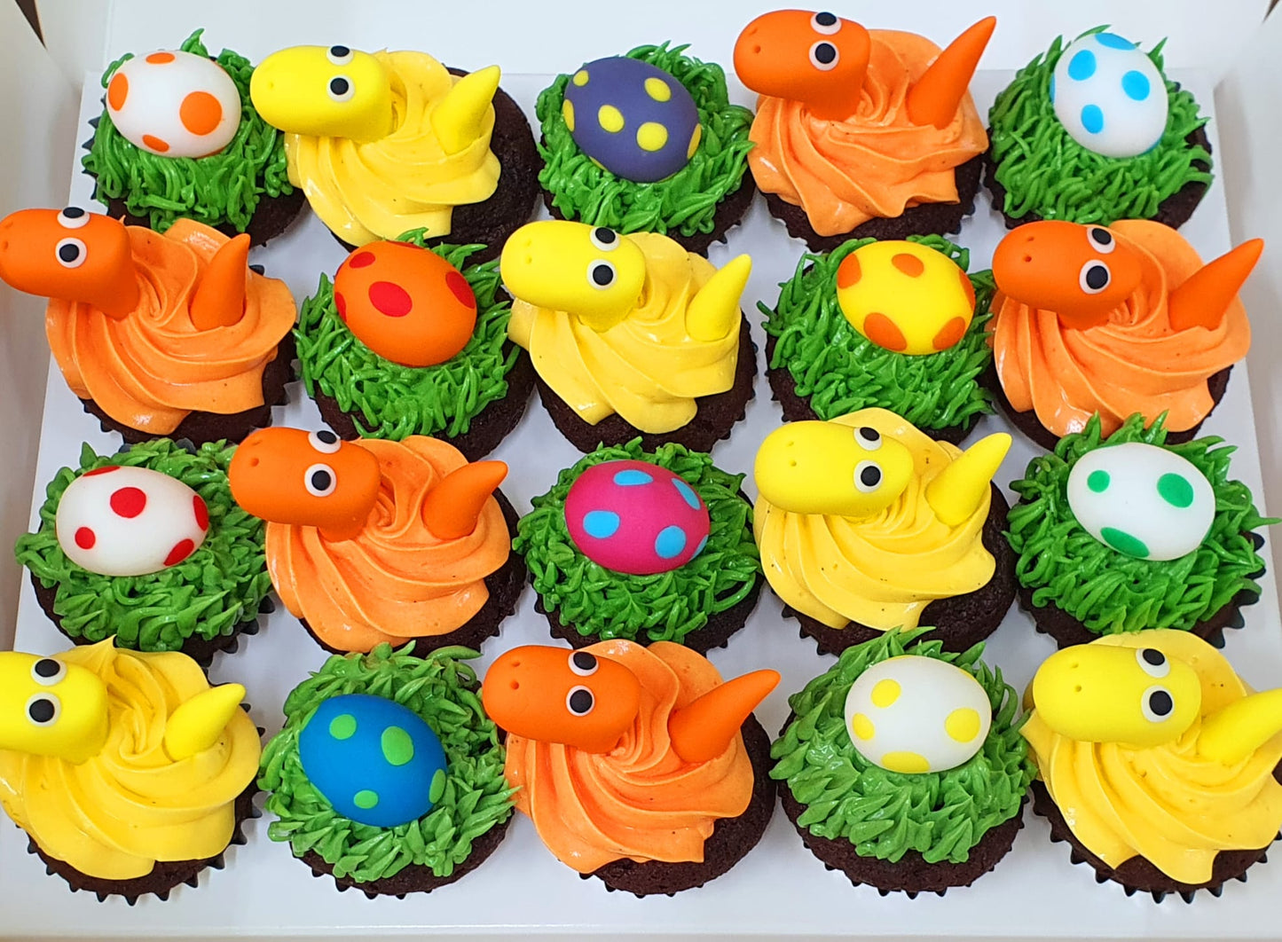 Dinosaur Mini Cupcakes (Box of 20)