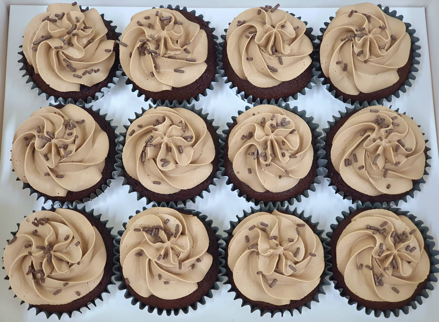 Mocha Cupcakes (Box of 12)